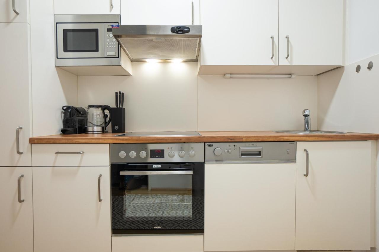 Bright 3-Room Apartment With A King-Size Bed Wien Eksteriør bilde