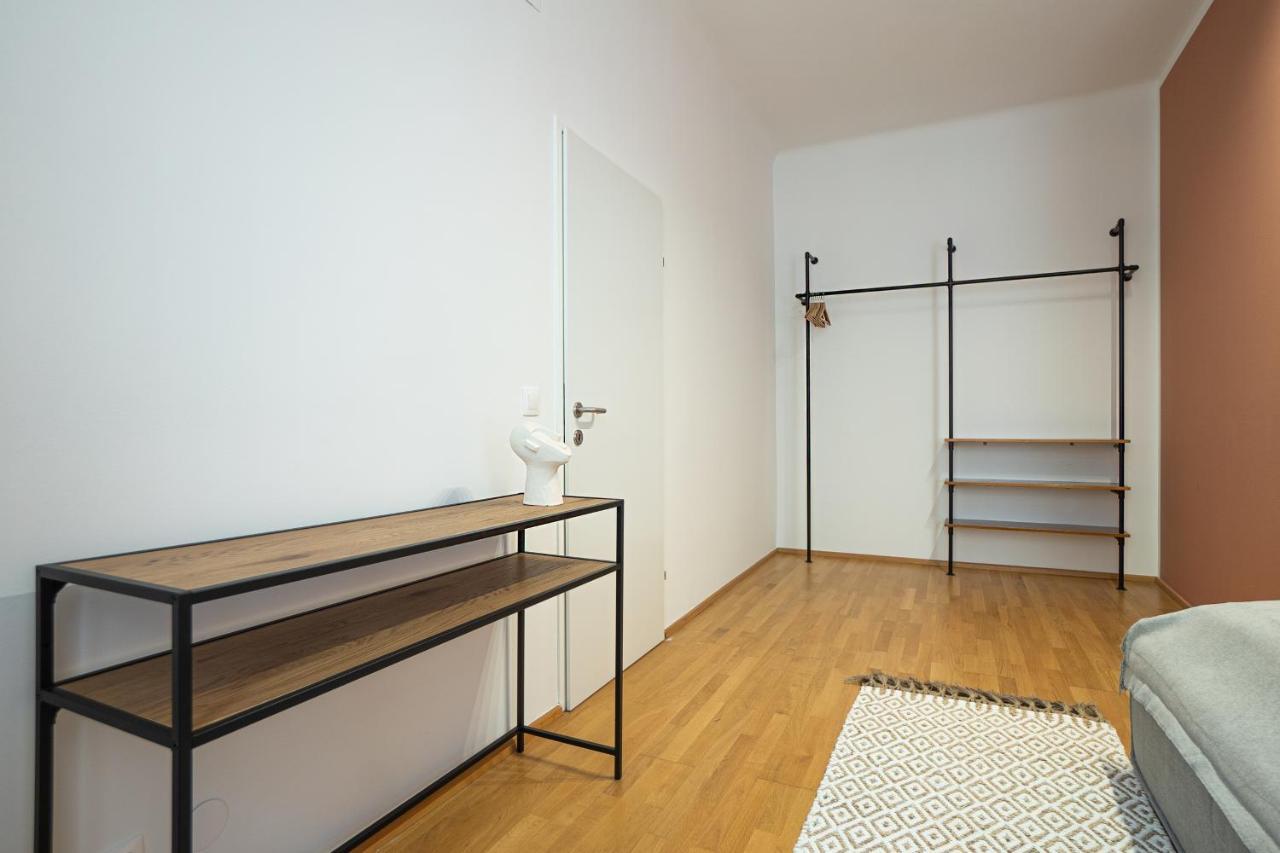 Bright 3-Room Apartment With A King-Size Bed Wien Eksteriør bilde